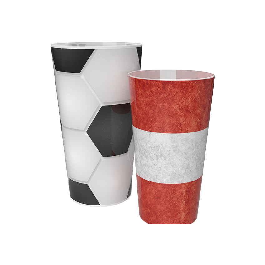 Becher in verschiedenen Designs